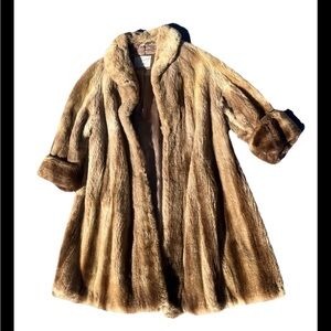 S. Brody Fine Furs Luxurious Women's Light Brown Mink Fur Coat - Vintage